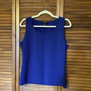 St John sleeveless knit top